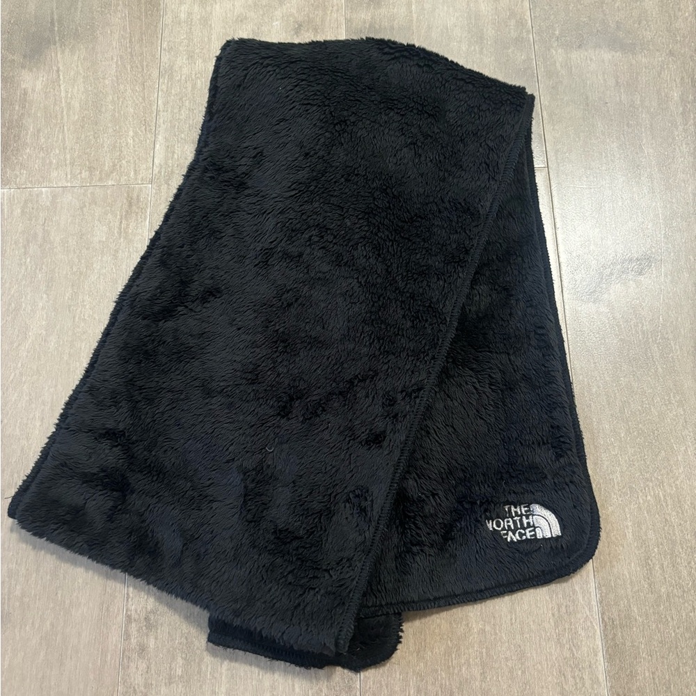 Northface fuzzy scarf
